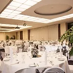 International Hotel