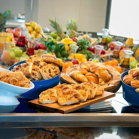 Отель International 4*