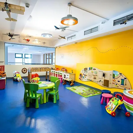 科克国际大酒店 酒店 4*