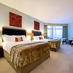 International Szálloda 4*